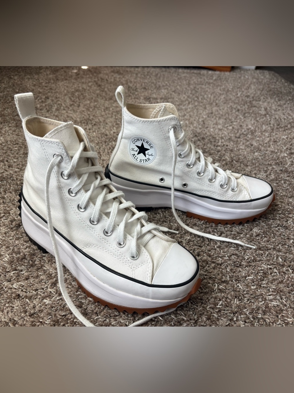 Chuck Taylor Converse All Star platform sneakers ladies 8.5 Men’s 7